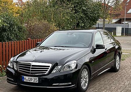 Mercedes-Benz E 350 CGI BlueEfficiency (212.057)