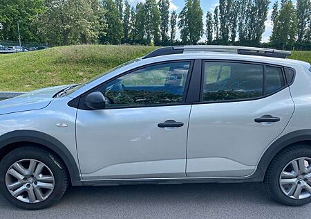 Dacia Sandero TCe 90 Essential