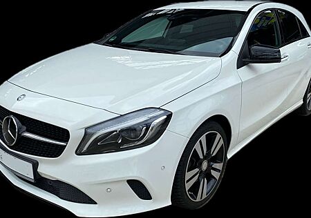 Mercedes-Benz A 180 7G-DCT Night Paket 18“