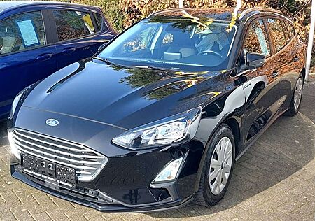 Ford Focus TURNIER COOL&CONNECT NAVI TEMPOMAT SITZHEIZUNG PPS