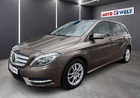 Mercedes-Benz B 200 AT Bi-Xenon Navi Parkassist Sitzhzg uvm.