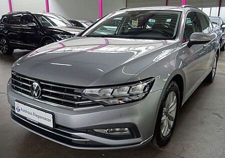 VW Passat Variant Volkswagen PASSAT 2.0 TDI CL.*ACC*AHK*CAM*MASSAGE*LED*
