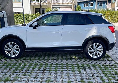 Audi Q2 30 TFSI S tronic sport
