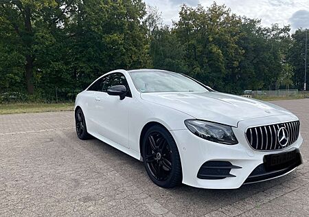 Mercedes-Benz E 220 d Coupe 9G-TRONIC AMG Line