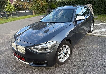 BMW 118 i Lim. 5-trg./Glasdach/Teilleder/Navi/Xenon