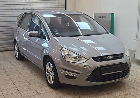 Ford S-Max Titanium Bi-Xenon 2.Hand AHK