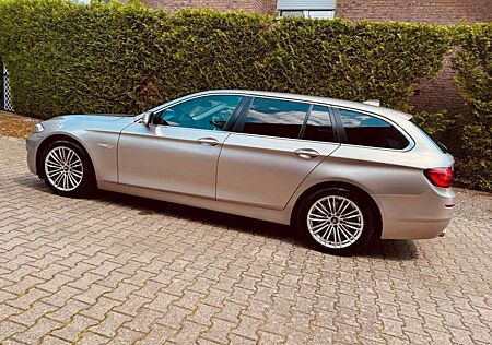 BMW 520d 520 Touring Sport-Aut.