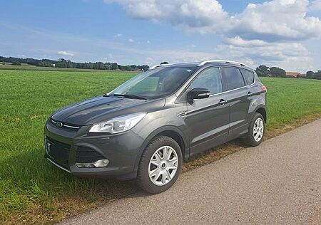 Ford Kuga 1.5 EcoBoost 2x4 Trend