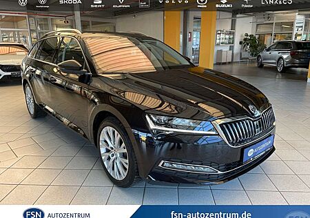 Skoda Superb Combi 2.0 TDI Style DSG MATRIX AHK AREA NAVI ACC
