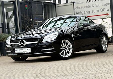 Mercedes-Benz SLK 200 Leder, Airscarf, Navi, Sitzheizung, Sportfahrwerk