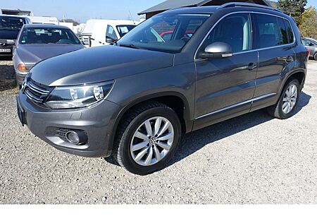 VW Tiguan Volkswagen Track & Style BMT 4Motion AHK Kamera Pano PDC