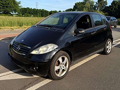 Mercedes-Benz A 200 A 200 (169.033) * SERVO DEFEKT