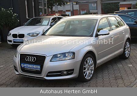 Audi A3 Sportback 1.6 TDI Attraction*NAVI*TEMPOMAT*