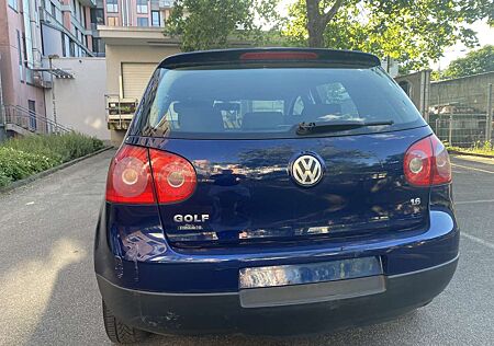 VW Golf Volkswagen 1.6 FSI Comfortline