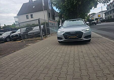 Audi A4 Avant 35 TDI Autom,Klimaauto,Panorama,Kamira