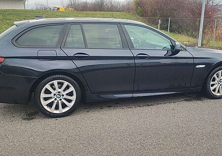 BMW 525d 525 xDrive Touring Sport plus*M Paket*Pano*Motor