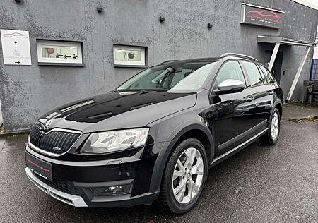 Skoda Octavia Combi Scout 4x4 Panorama 1.Hand 8fach