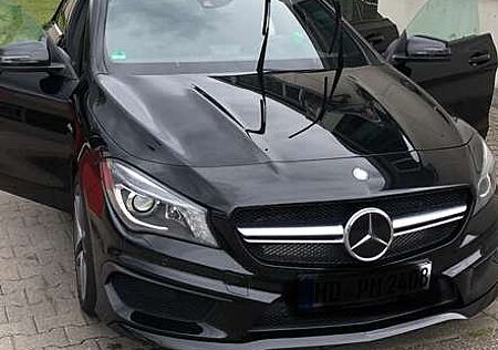 Mercedes-Benz CLA 45 AMG 4Matic 7G-DCT Edition 1