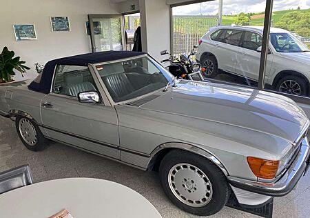 Mercedes-Benz SL 300