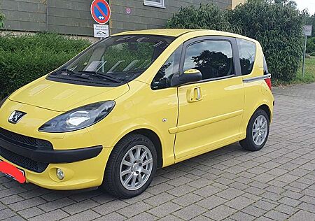 Peugeot 1007 1.4 Happy 2tronic