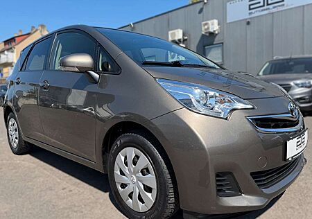 Toyota Verso-S Verso S 1.3 Life *Navi/Panorama/Kamera/Klima*