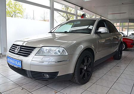 VW Passat Volkswagen 2.8 V6 4Motion*AUTOMATIK*PDC*XENON*SHZG*