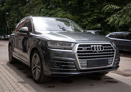 Audi SQ7 Matrix Sitzbelüftung Head up,AHK 3,5To