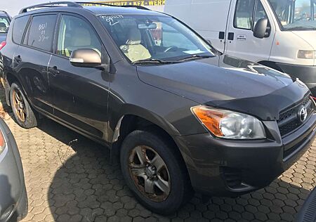 Toyota RAV 4 2.5 4x4 Automatik