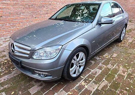 Mercedes-Benz C 200 Lim. Autom. CDI Motor Kontrol Lampe aktiv
