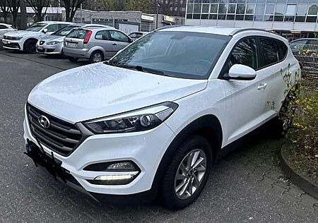 Hyundai Tucson blue 1.6 GDi 2WD Classic