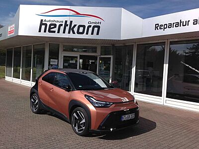 Toyota Aygo X 1.5 Hybrid 5-Türer LOUNGE JBL Premium-Canvas-FALTDACH