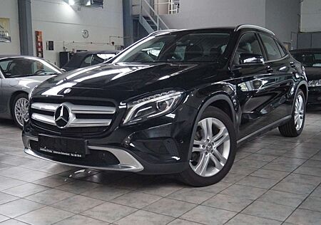 Mercedes-Benz GLA 200 CDI *Aut.*T.Leder*Navi*PDC*SH*Xenon*