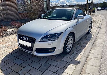 Audi TT Roadster 2.0 TFSI Xenon