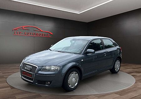Audi A3 1.6 FSI Attraction