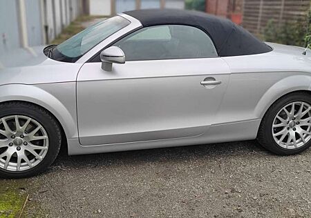 Audi TT Roadster 2.0 TFSI