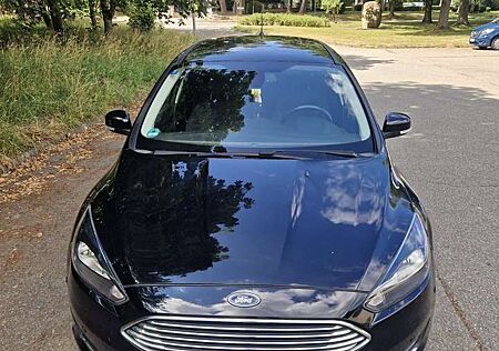 Ford Focus Titanium