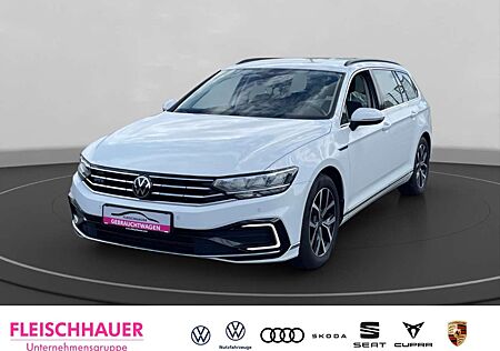 Volkswagen Passat Variant GTE AHkschwenk Business Navi RFK SHZ LWS ACC LED