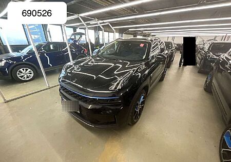 Others Others Lynk&Co 01 PHEV Pano ACC 20" DigTacho 360Kam LED