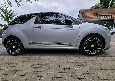 Citroën DS3 Citroen 1.6 HDi SoChic Rückfahrkamera Navi Euro6 PD