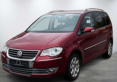 VW Touran Volkswagen Highline 2.0 TDI*TEMPOMAT*SITZHEIZUNG*PDC