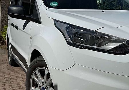 Ford Tourneo Connect 1.5 EcoBlue Start-Stop Active