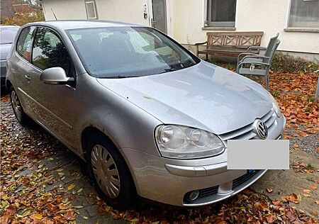 VW Golf Volkswagen V 5-Türer 1.6 FSI Goal