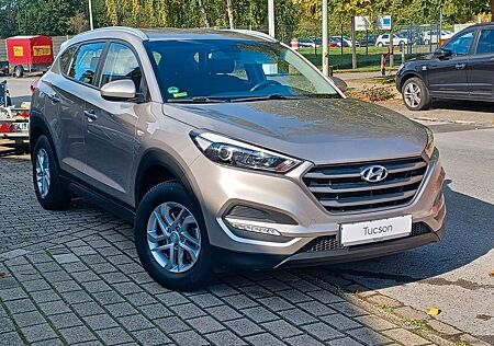 Hyundai Tucson blue Navi, Kamera, Sitzhzg