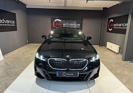 BMW 540 5 Touring d xDrive M Sport Pro* 21"*Pano*