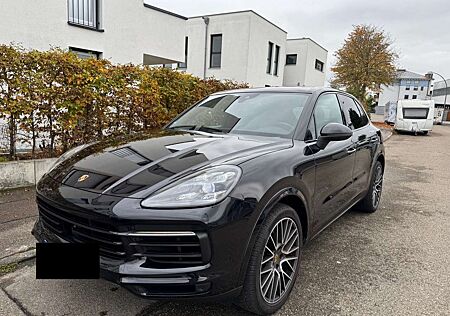 Porsche Cayenne Matrix LED **Panorama *Abstandtemp. + Anhängerkup