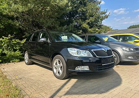 Skoda Octavia Family 2.0 TDI AHK Navi GRA SHZ Alu WR