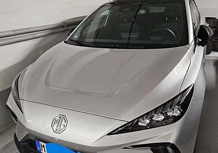 MG MG4 Luxury 64 kWh