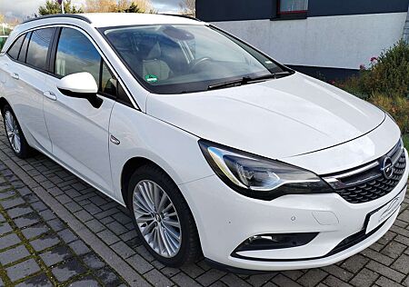 Opel Astra Sports Tourer/AHK/Navi/SHZ/Kamera/8xbereift