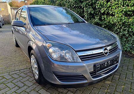 Opel Astra 1.6 Edition, Twinport, Anhängerkupplung