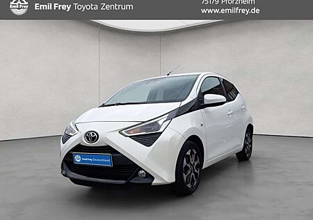 Toyota Aygo (X) x-play Team Deutschland